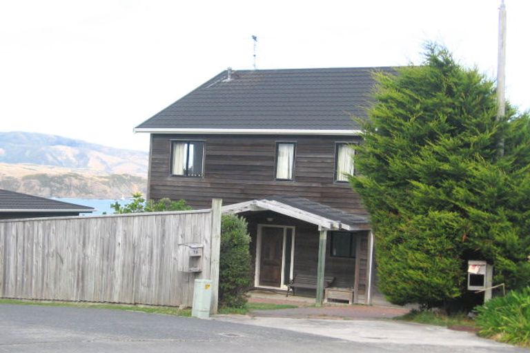 Photo of property in 12 Bury Grove, Strathmore Park, Wellington, 6022