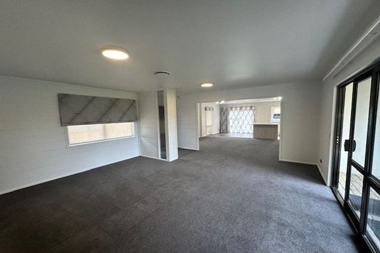 Photo of property in 269 Lamb Street, Leamington, Cambridge, 3432