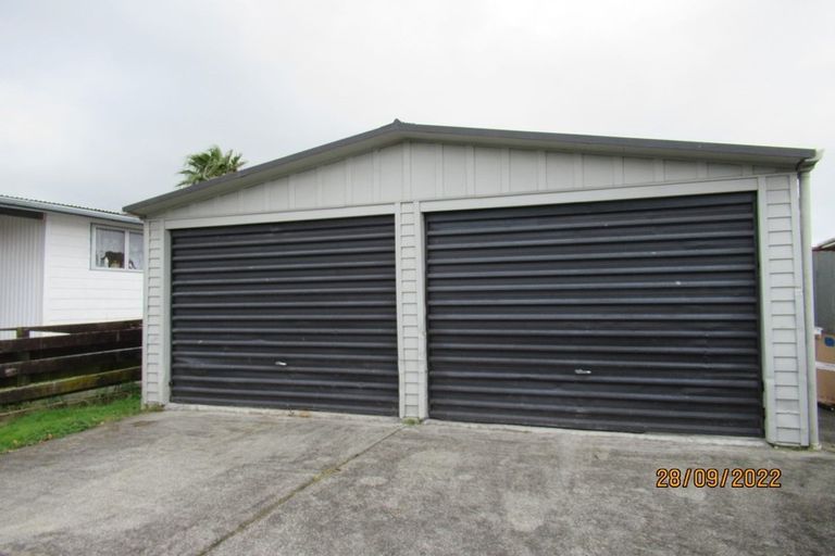 Photo of property in 19 Burbank Avenue, Manurewa, Auckland, 2102