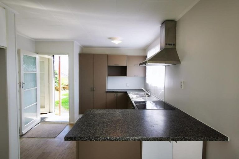 Photo of property in 27 Zelda Avenue, Clover Park, Auckland, 2023