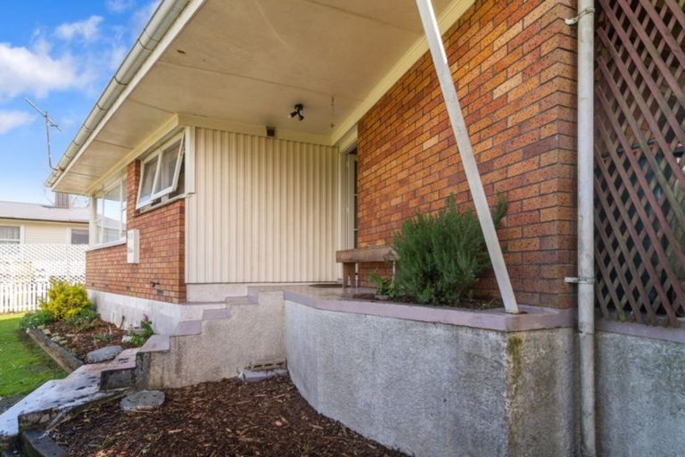 Photo of property in 3 Roger Street, Pukehangi, Rotorua, 3015