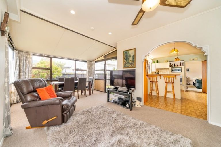 Photo of property in 177 Waiwhetu Road, Waterloo, Lower Hutt, 5011