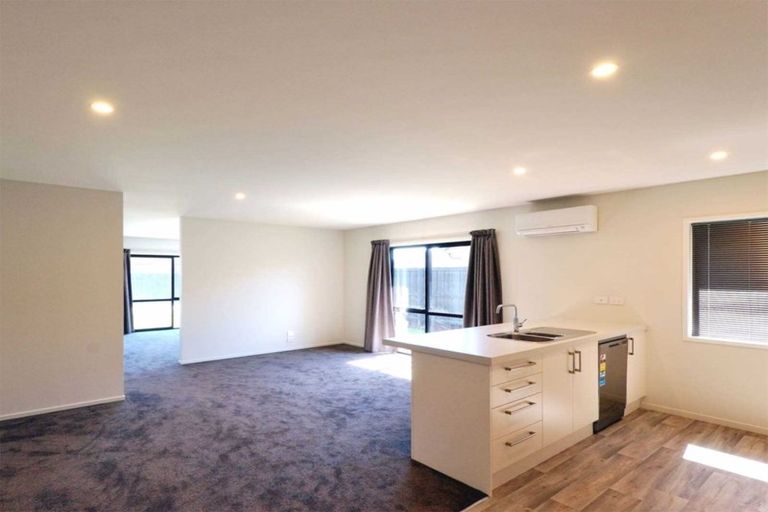 Photo of property in 32 Wallingford Crescent, Rolleston, 7615