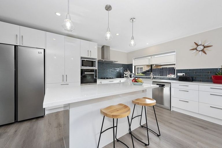 Photo of property in 20 Farringdon Avenue, Rototuna North, Hamilton, 3210