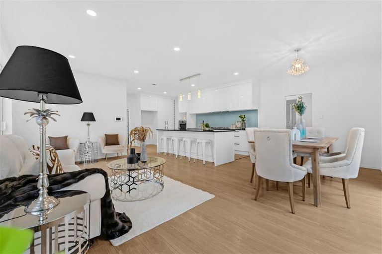 Photo of property in 62 Castlederg Drive, Flat Bush, Auckland, 2019