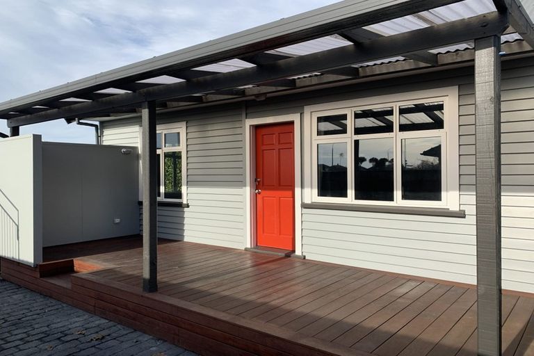 Photo of property in 409 Main Road North, Redwood, Christchurch, 8051