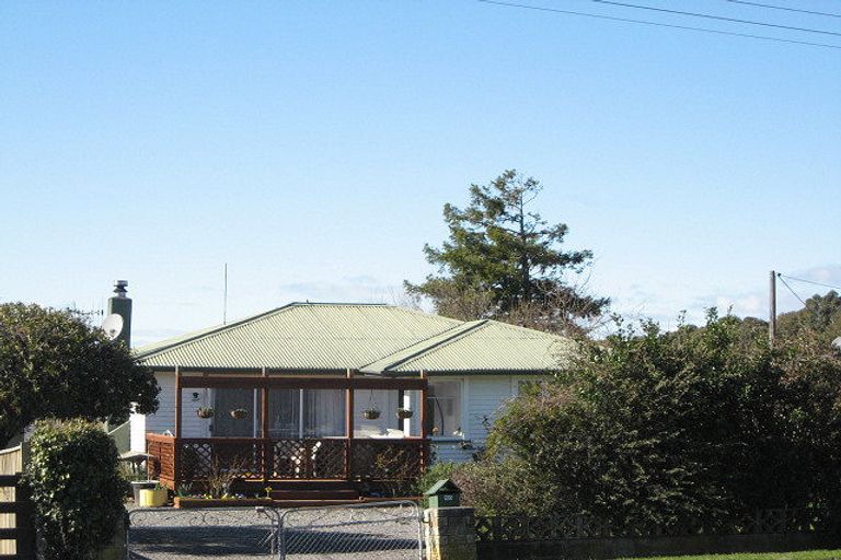 Photo of property in 105 Tavistock Road, Waipukurau, 4200