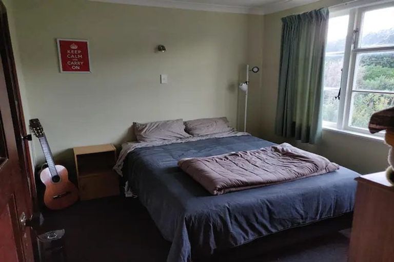 Photo of property in 30 Durham Crescent, Fairfield, Lower Hutt, 5011