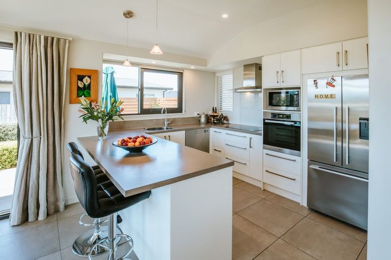 Photo of property in 62 West Meadows Drive, Wanaka, 9305