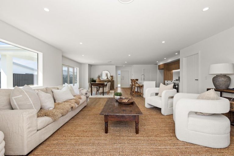 Photo of property in 15 Wai Whatu Street, Meeanee, Napier, 4110