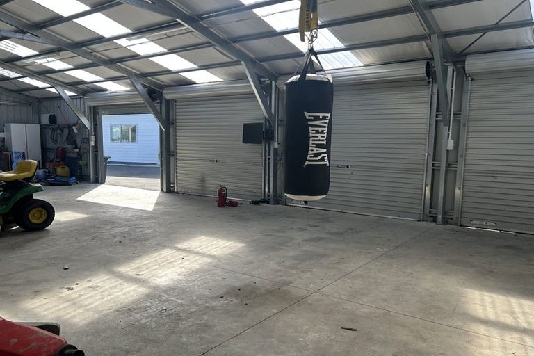 Photo of property in 86 Titri Road, Titri, Mosgiel, 9073