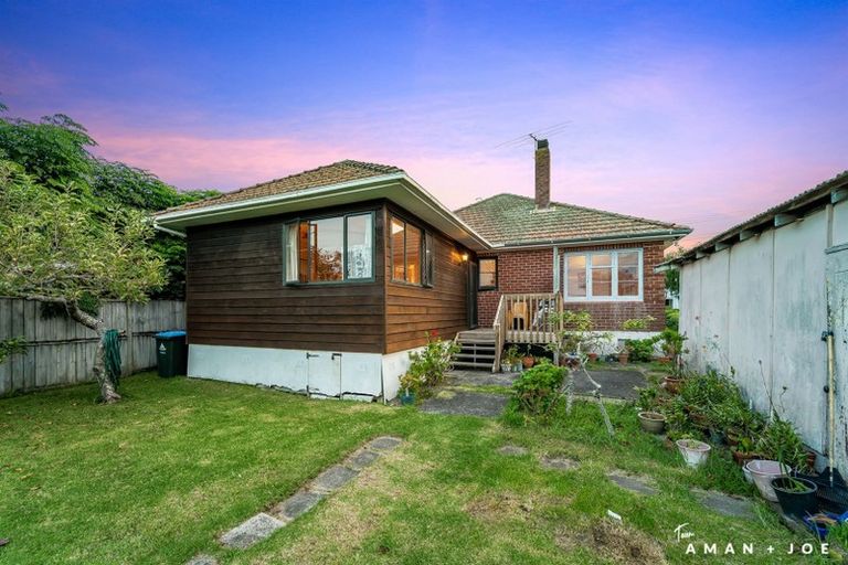 Photo of property in 51 Moa Road, Point Chevalier, Auckland, 1022