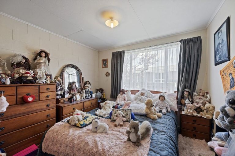 Photo of property in 27 Liverpool Crescent, Flaxmere, Hastings, 4120