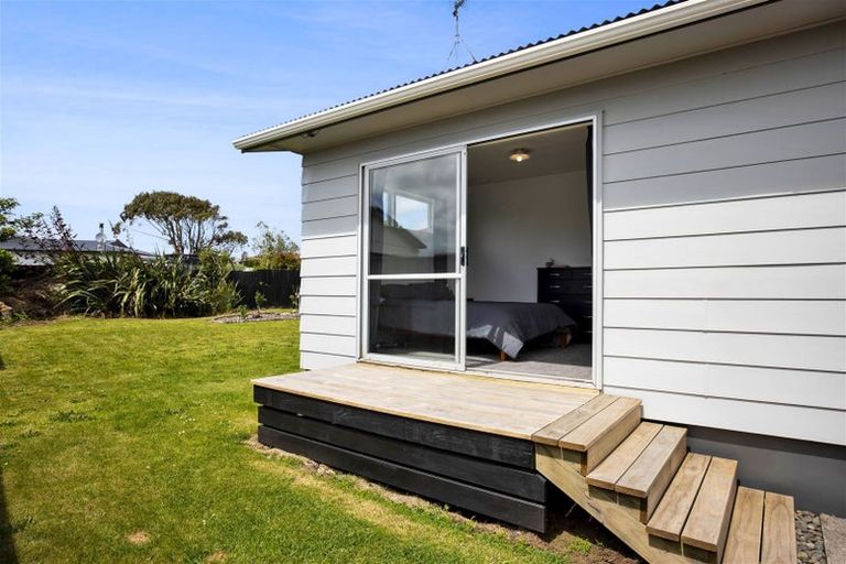 Photo of property in 3 Trimble Place, Bell Block, New Plymouth, 4312