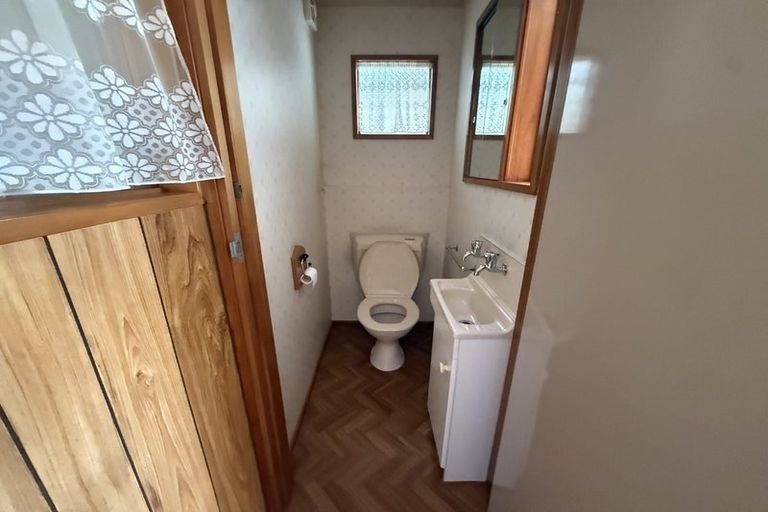 Photo of property in 80 Dunedin Street, Redwood, Christchurch, 8051