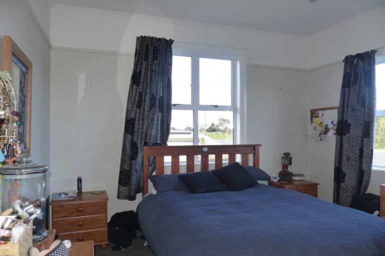Photo of property in 6 Edward Street, Waimate, 7924