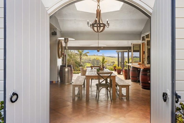 Photo of property in 98 Magnolia Tree Way, Kerikeri, 0294