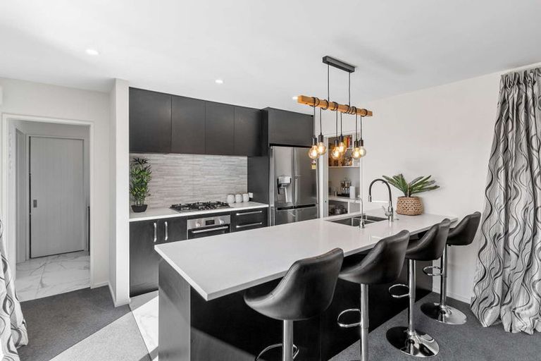 Photo of property in 14 Lewis Crescent, Rolleston, 7614