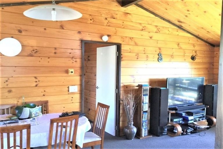 Photo of property in 48 Victory Street, Welcome Bay, Tauranga, 3112