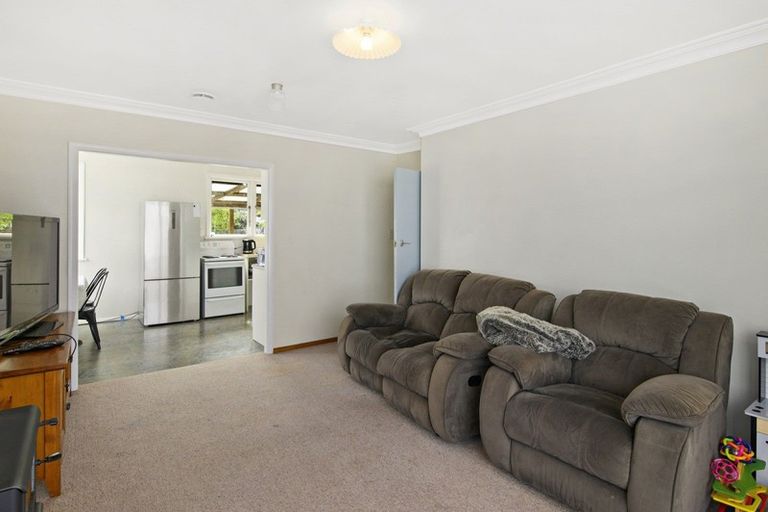Photo of property in 35 Saint Annes Street, Levin, 5510