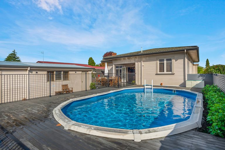 Photo of property in 154 Studholme Street, Morrinsville, 3300