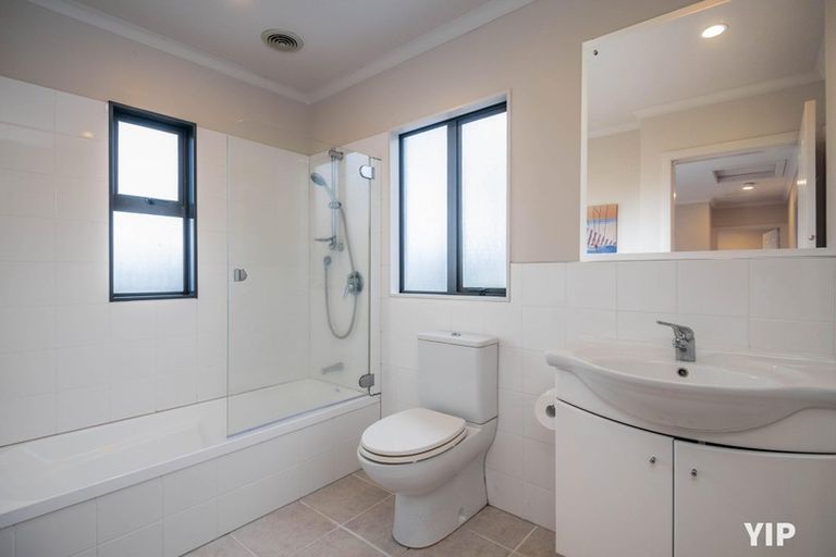 Photo of property in 89 Kentwood Drive, Woodridge, Wellington, 6037