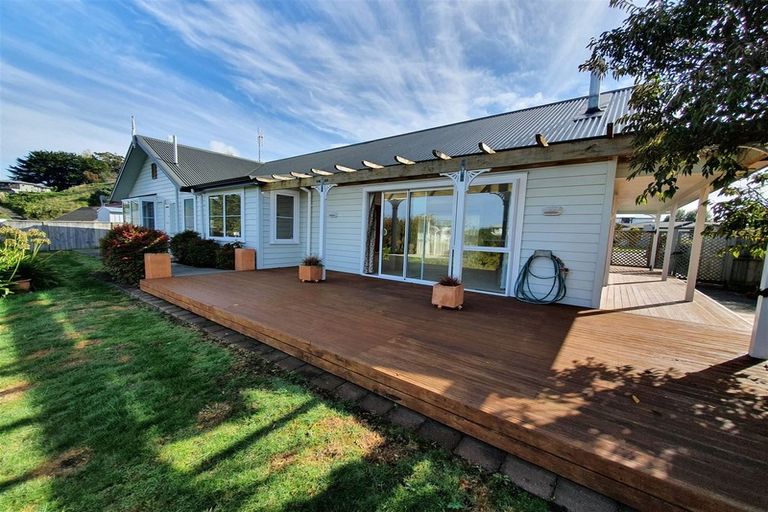 Photo of property in 12 St Johns Heights, Otamatea, Whanganui, 4500