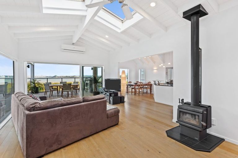 Photo of property in 3/28 Walter Street, Hauraki, Auckland, 0622