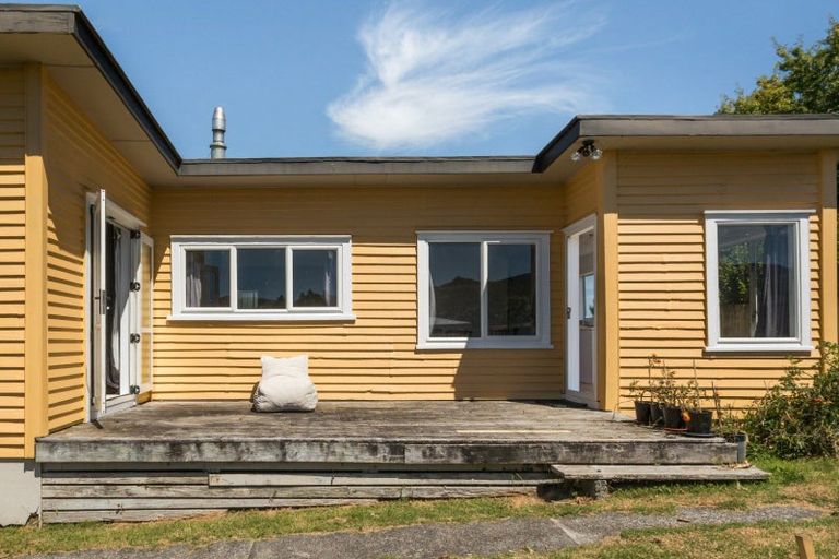 Photo of property in 8a Albert Street, Waihi, 3610