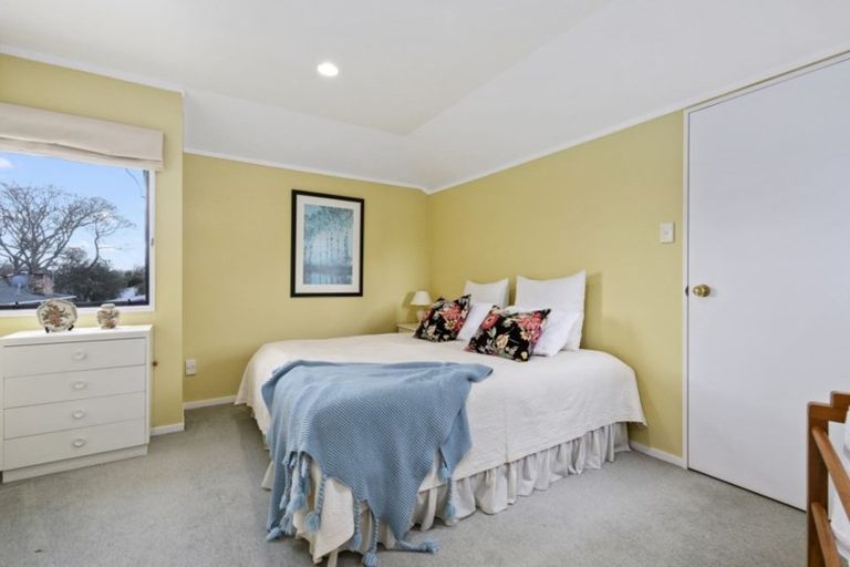 Photo of property in 3 Melrose Place, Hamilton East, Hamilton, 3216