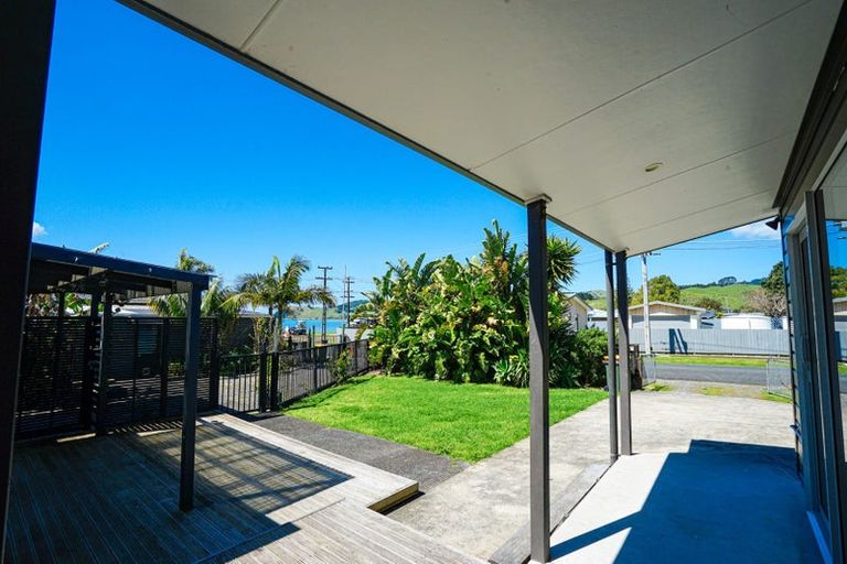 Photo of property in 1437 Clevedon Kawakawa Road, Kawakawa Bay, Papakura, 2585