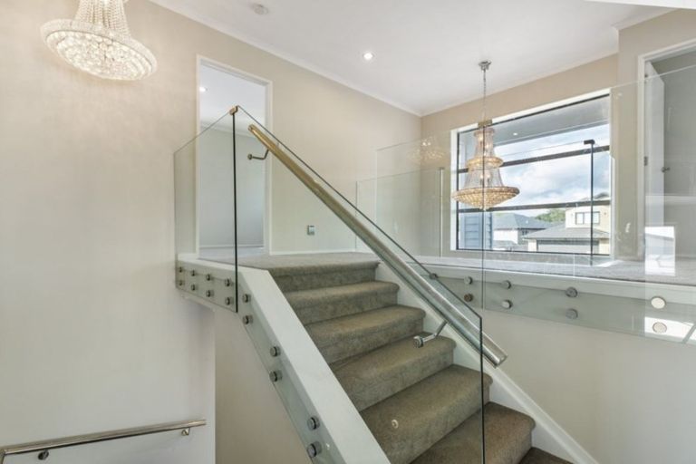 Photo of property in 8 Sauvignon Avenue, Ranui, Auckland, 0612