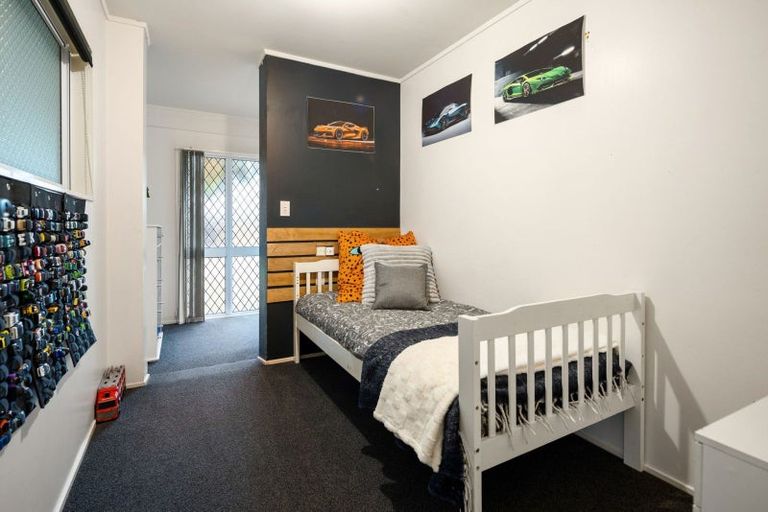 Photo of property in 8 Burn-murdoch Street, St Andrews, Hamilton, 3200