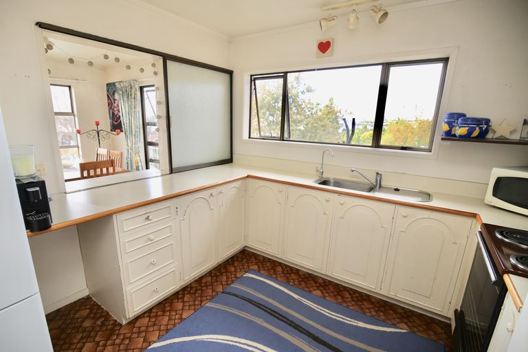 Photo of property in 9/10 Hunter Street, Hamilton Lake, Hamilton, 3204