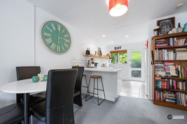 Photo of property in 208b Major Drive, Kelson, Lower Hutt, 5010