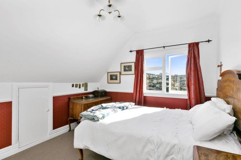 Photo of property in 107 Helston Road, Paparangi, Wellington, 6037
