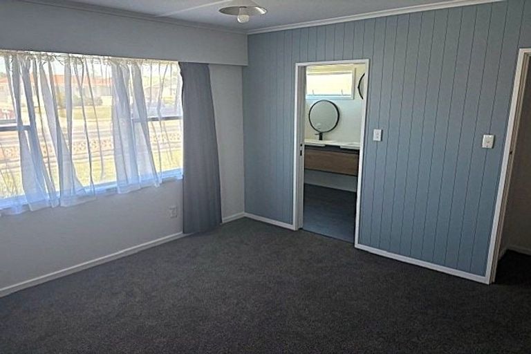 Photo of property in 78 Meeanee Road, Taradale, Napier, 4112