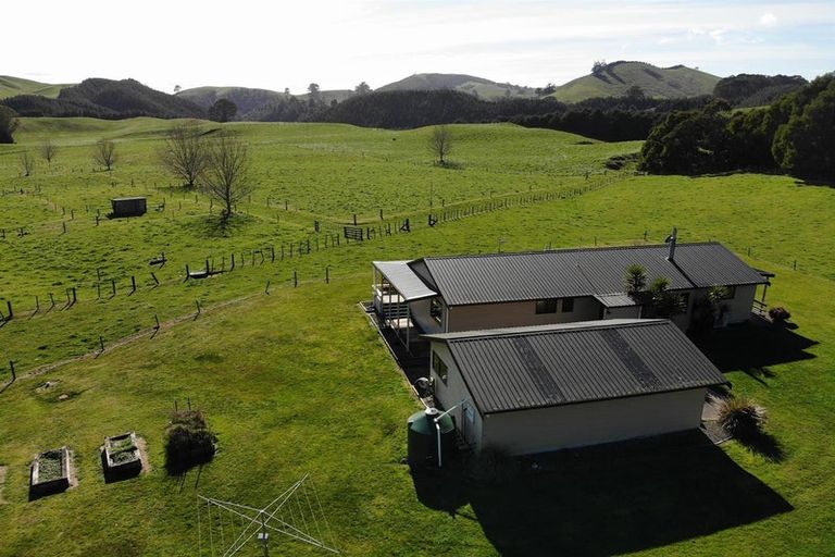 Photo of property in 850 Te Kopia Road, Waikite Valley, 3077
