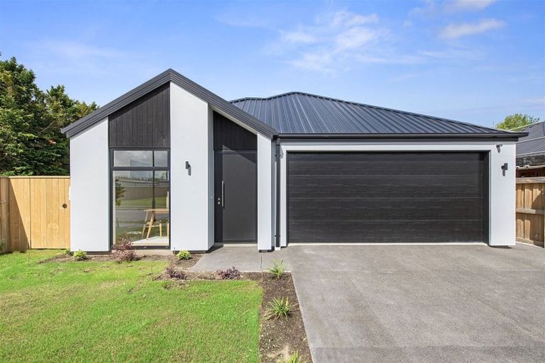 Photo of property in 11 Cartvale Drive, Marshland, Christchurch, 8051
