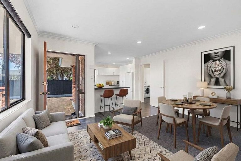Photo of property in 2/171 Powderham Street, New Plymouth, 4310