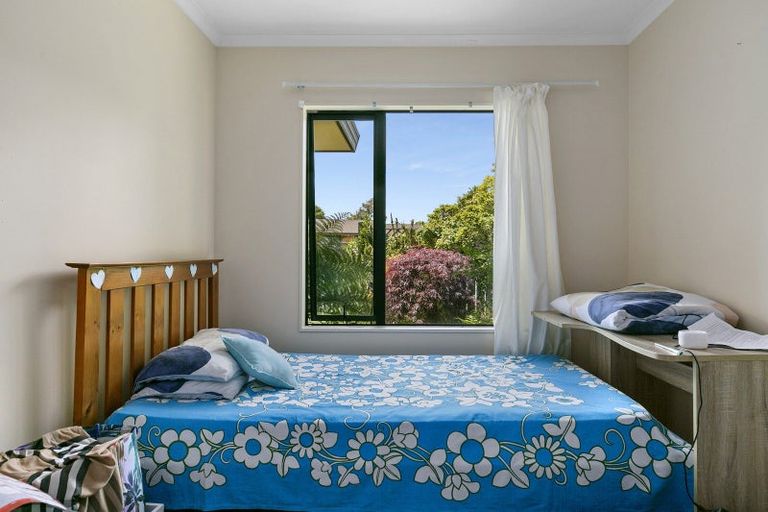 Photo of property in 61 Kiddle Drive, Hilltop, Taupo, 3330