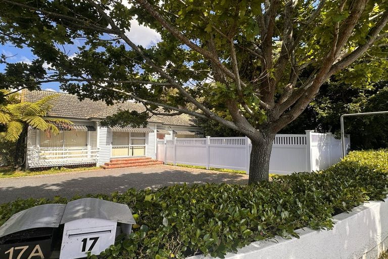 Photo of property in 17 Selwyn Road, Manurewa, Auckland, 2102