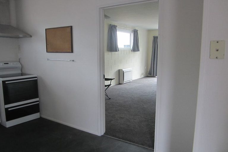 Photo of property in 2/25 Brockworth Place, Riccarton, Christchurch, 8011