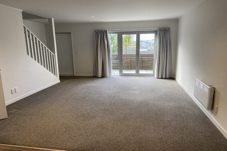 Photo of property in 4/8 Middleton Road, Johnsonville, Wellington, 6037