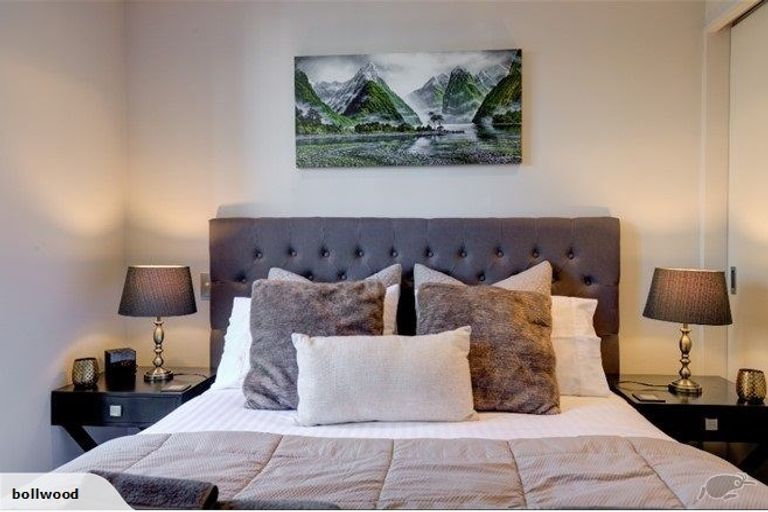 Photo of property in Piermont Apartments, 1h/82 Cable Street, Te Aro, Wellington, 6011