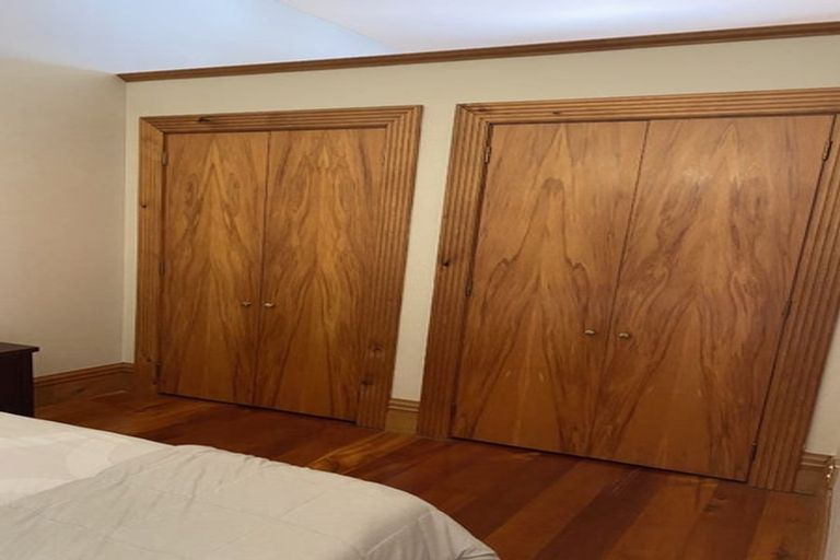 Photo of property in 1/12 Murphy Street, Thorndon, Wellington, 6011