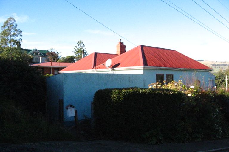 Photo of property in 2 Seddon Street, Ravensbourne, Dunedin, 9022