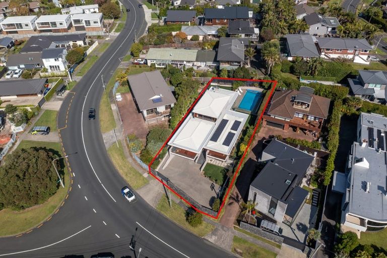 Photo of property in 322 Beach Road, Campbells Bay, Auckland, 0630