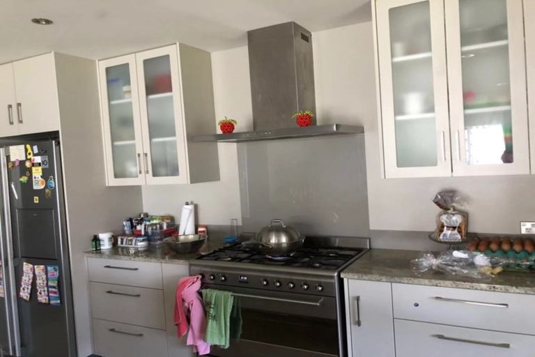 Photo of property in 1 Capricorn Place, Browns Bay, Auckland, 0630