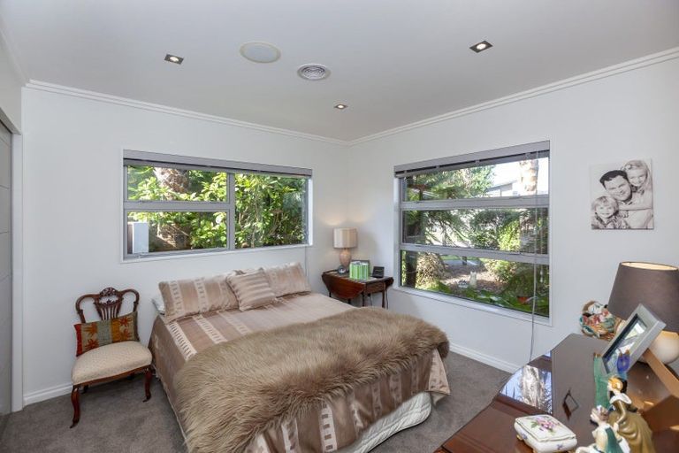 Photo of property in 5 Hana Udy Place, Paraparaumu Beach, Paraparaumu, 5032